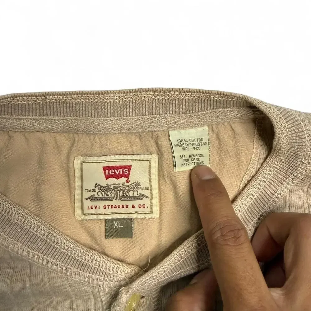 Levi’s Jeans Ribbed Henley Long Sleeve Shirt Beige XL